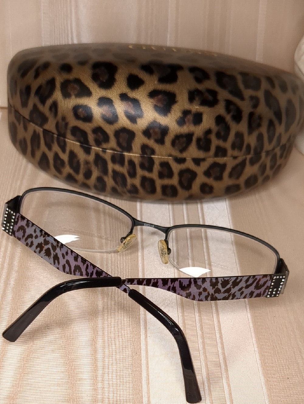 Y2K Guess Women's Purple Leopard Eyewear Glasses Metal Frame Jeweled Rx Ready